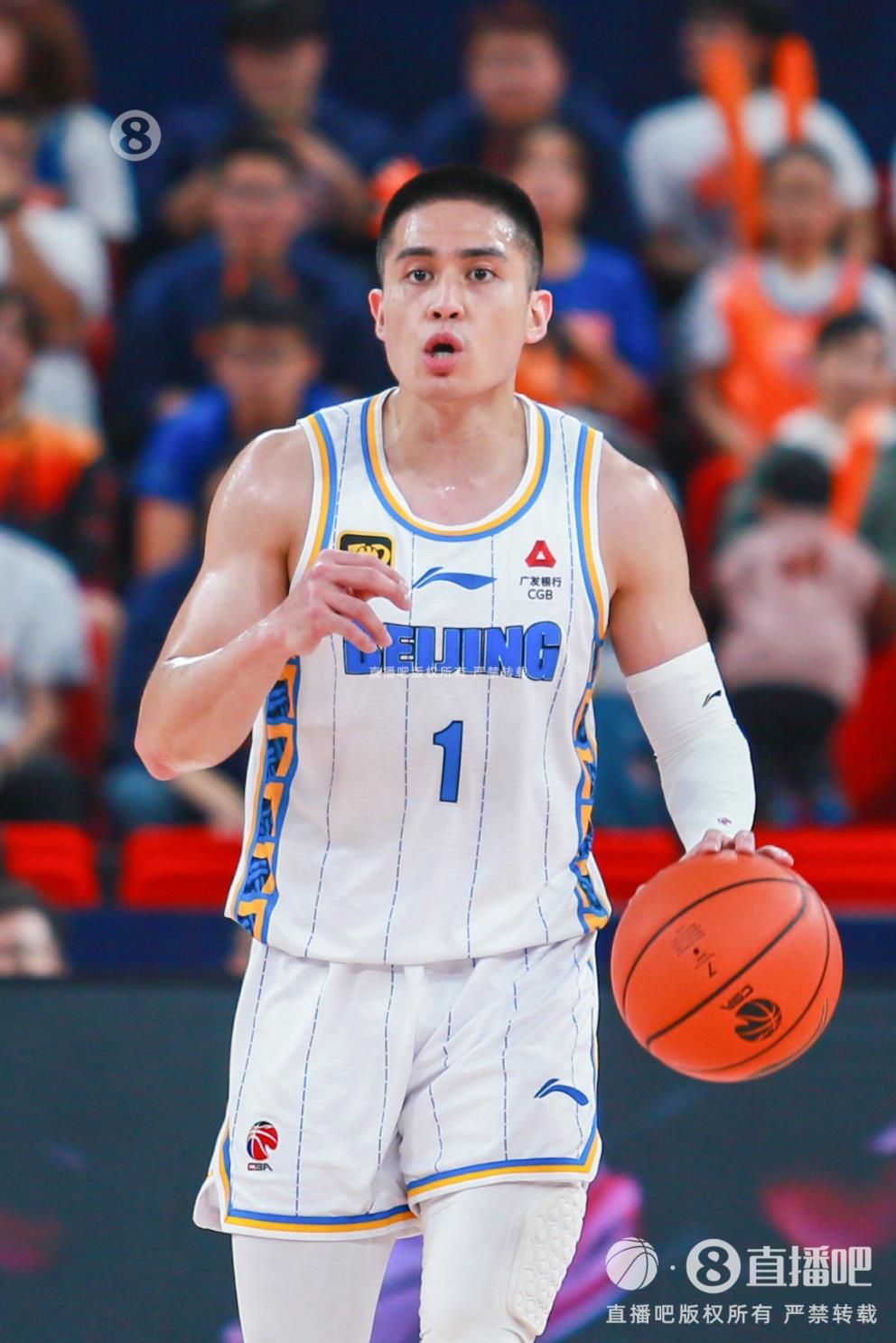 第四節(jié)先生！陳盈駿9中3得11分2板9助&11分全部為第四節(jié)所得！